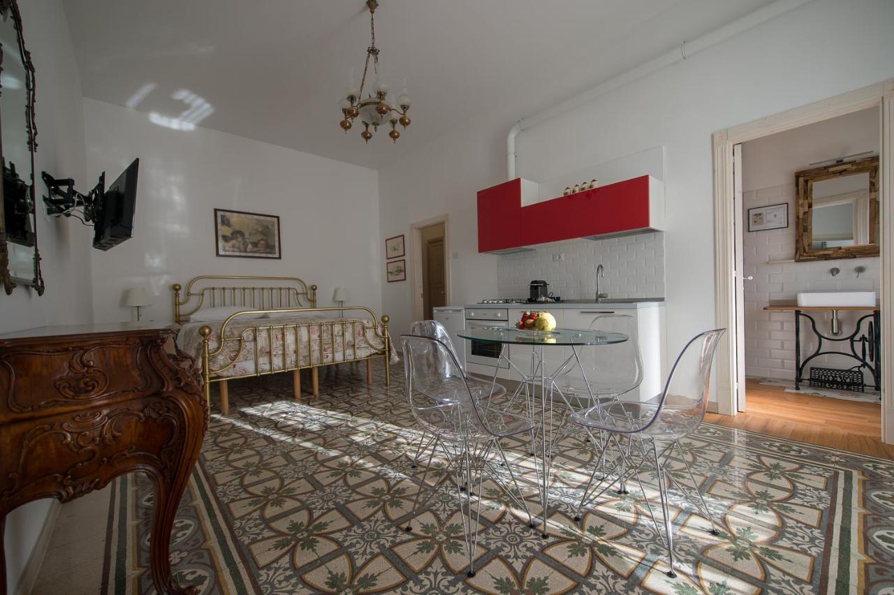 Ai Cappuccini Guest House نويكاتارو المظهر الخارجي الصورة