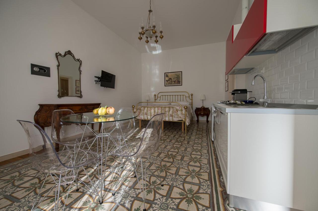 Ai Cappuccini Guest House نويكاتارو المظهر الخارجي الصورة