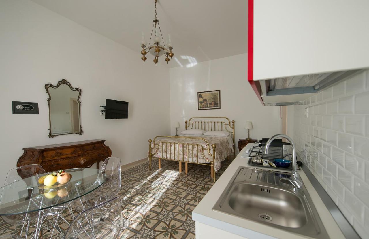 Ai Cappuccini Guest House نويكاتارو المظهر الخارجي الصورة
